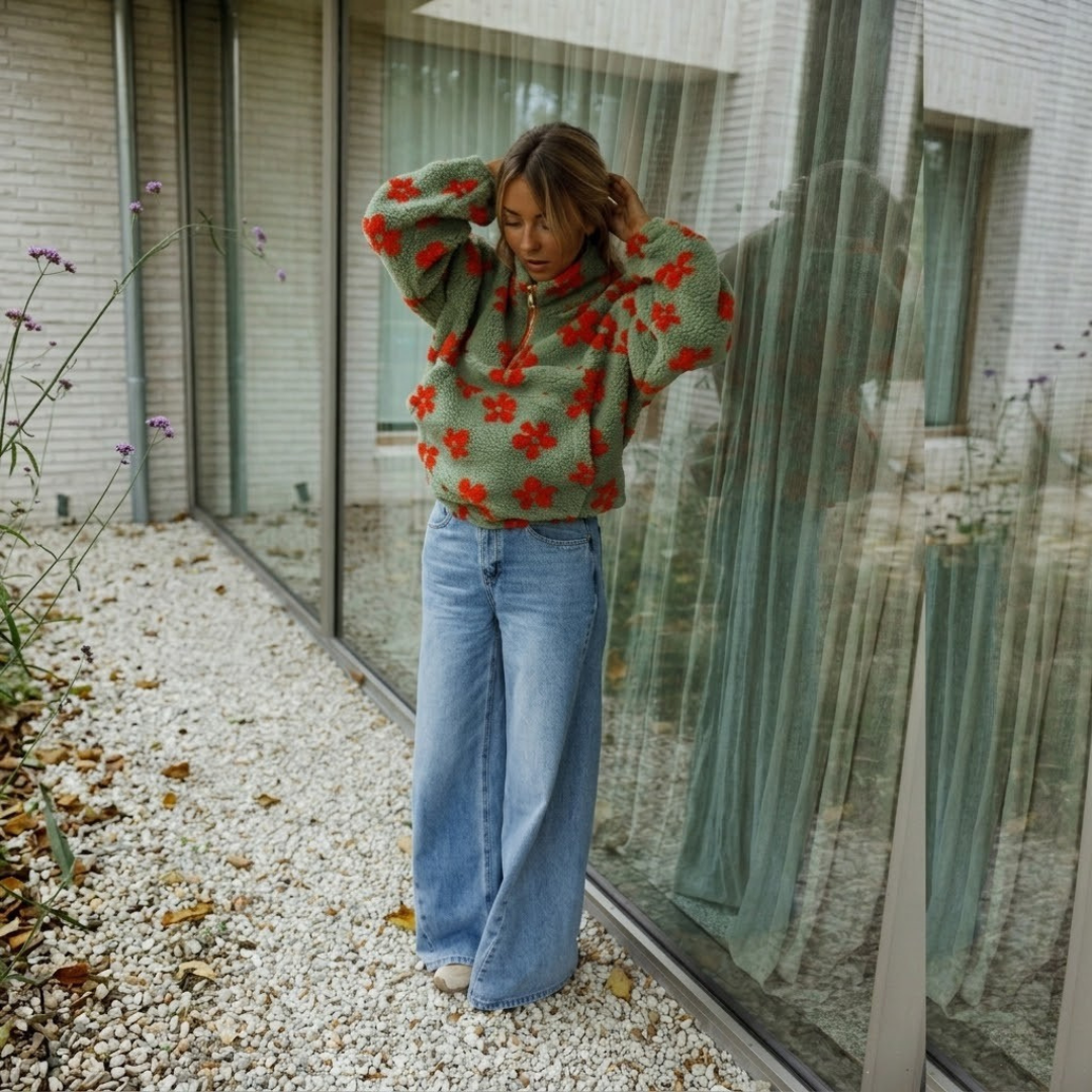 Fleecejacke mit Blumenmuster in Khaki und Orange
