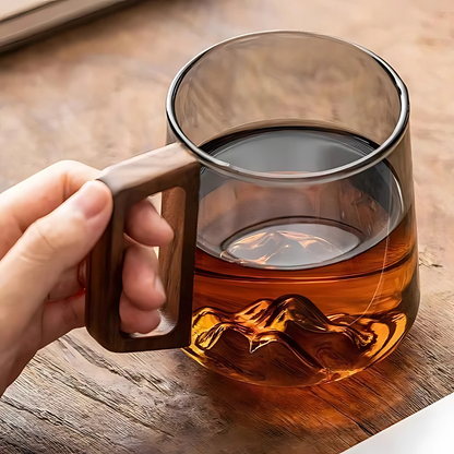 Kaffeeglas mit Holzgriff