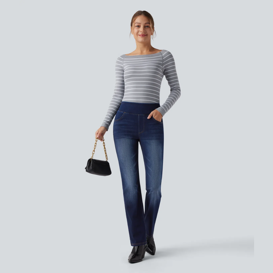 Bootcut-Jeans mit hoher Taille, Stretch und mehreren Taschen