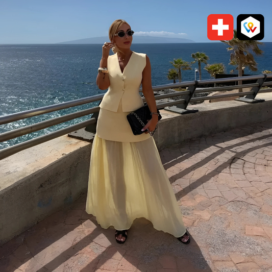 Ensemble chic jupe plissée et gilet sans manches