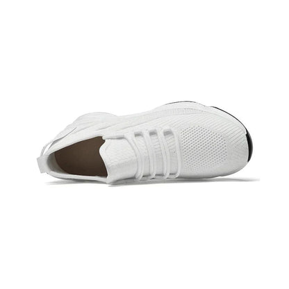 Sneaker mit dezenter Höhenverstärkung