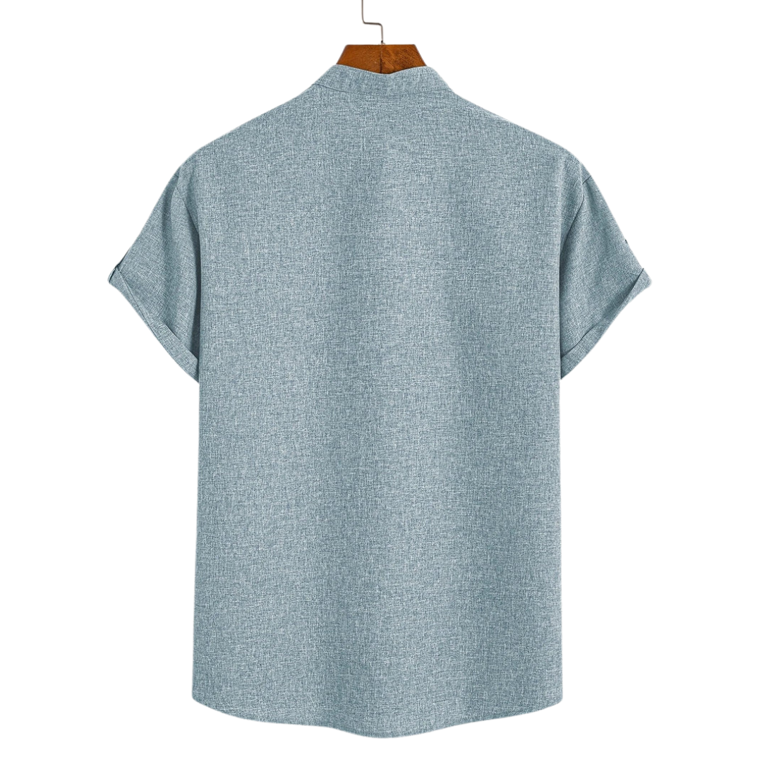 Chemise élégante à manches courtes et col montant