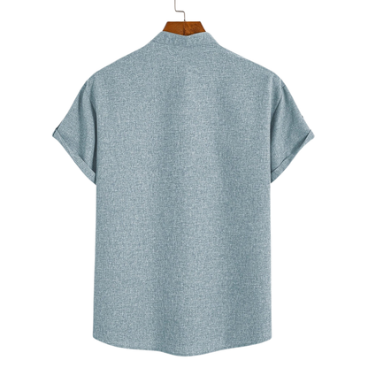 Chemise élégante à manches courtes et col montant