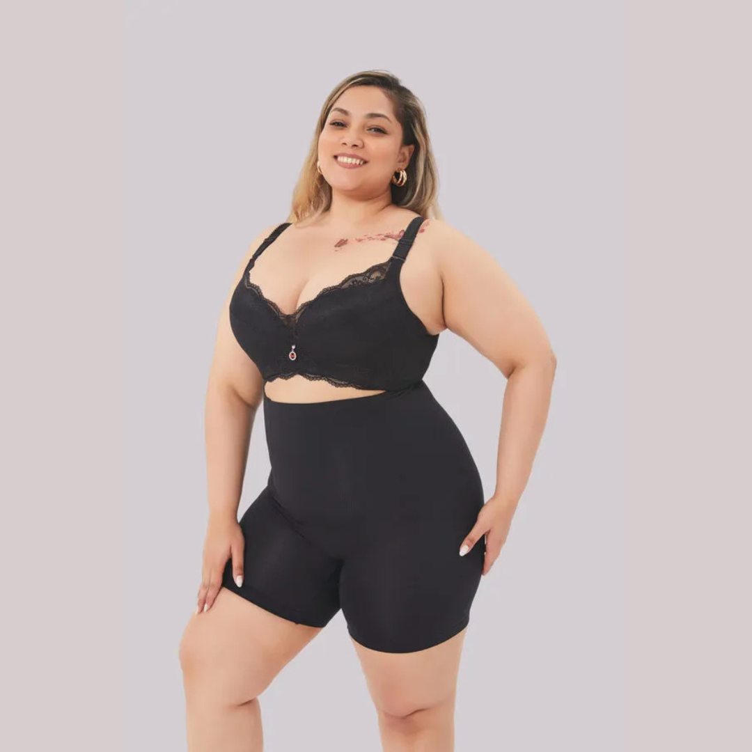 Short gainant taille haute