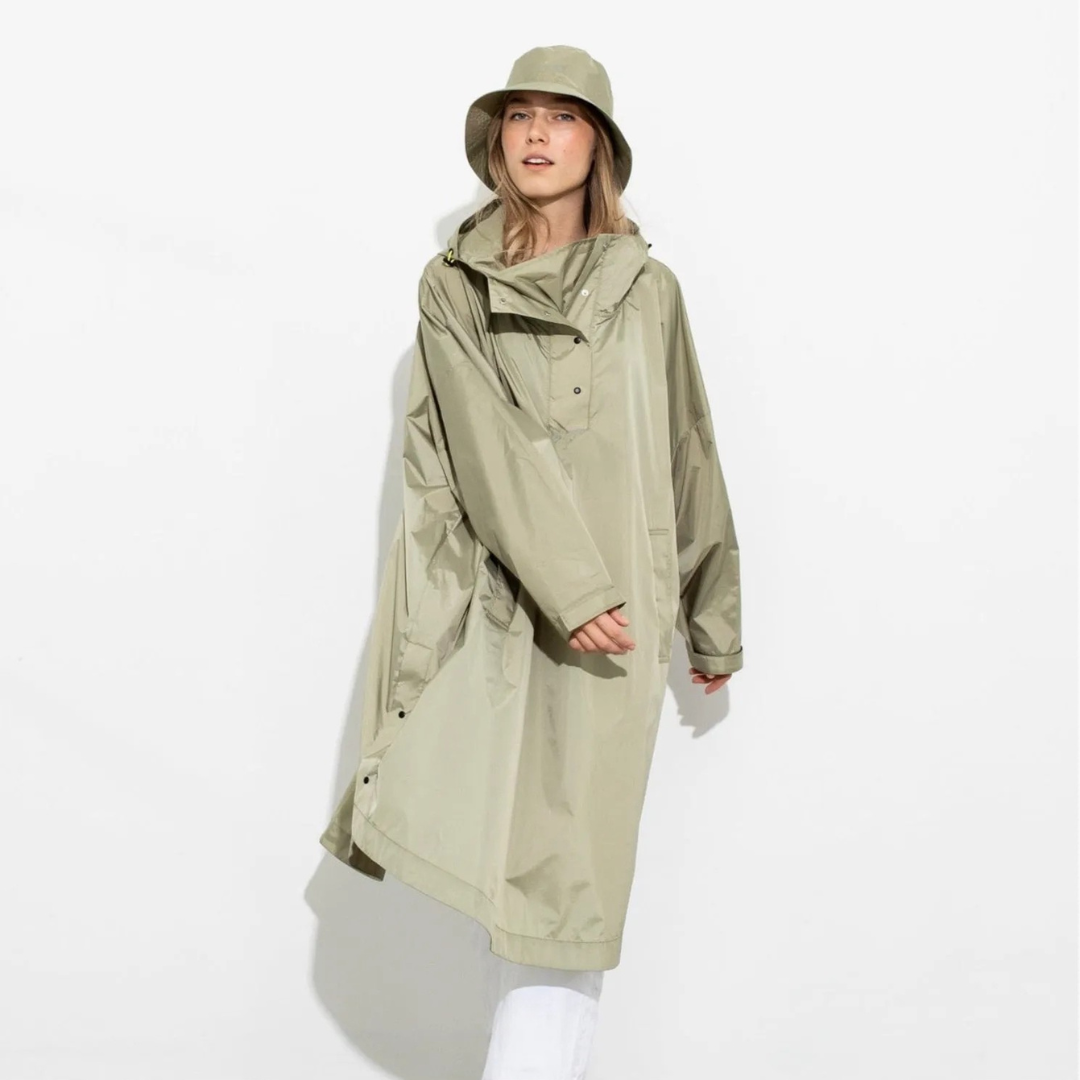 Imperméable long à capuche