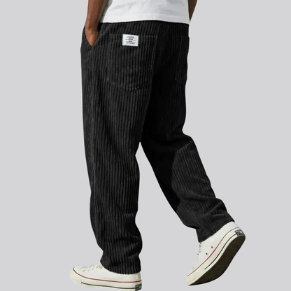 Herrenhose aus Cord