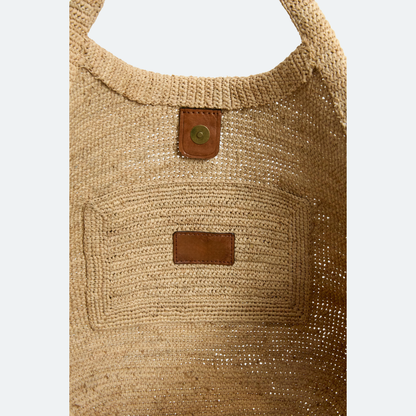 Sac cabas en raphia naturel tressé