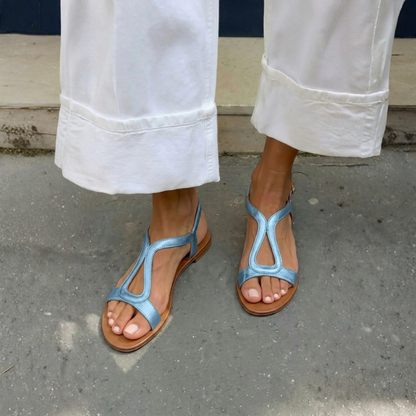 Bequeme goldene Sommersandalen für Damen