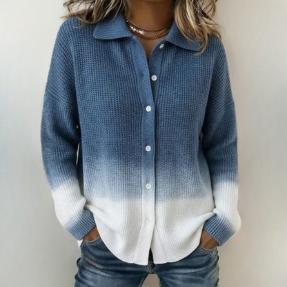 Weiche, klassische Strickjacke mit Hemdkragen