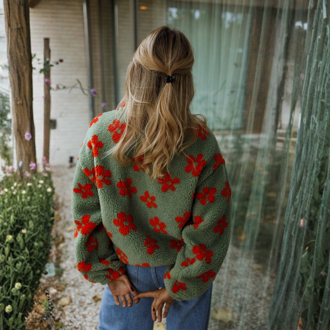 Fleecejacke mit Blumenmuster in Khaki und Orange