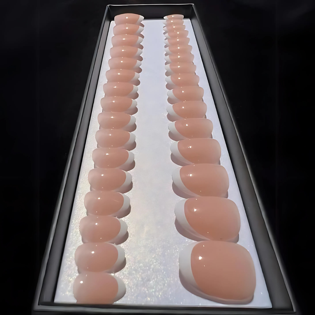 Set d'Ongles Blancs Extra Courts - Finition Naturelle