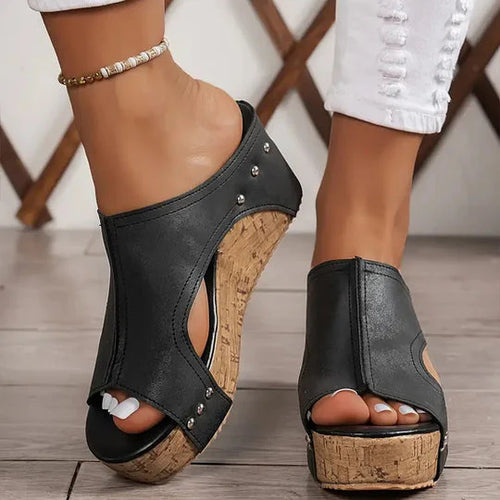 Sandalen mit hohem Absatz und Korksohle