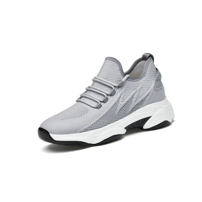Sneaker mit dezenter Höhenverstärkung