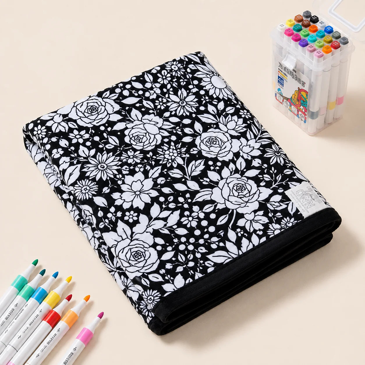 Couverture à Colorier Personnalisable