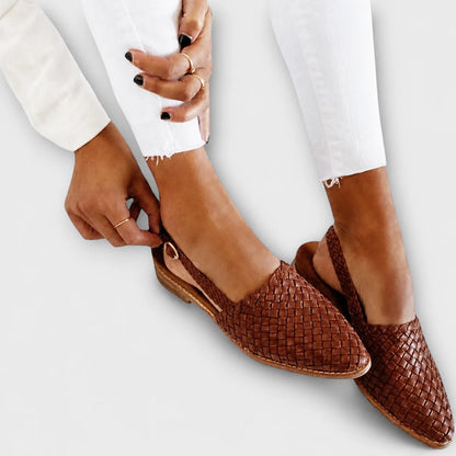 Mocassins tressés femme à bride arrière