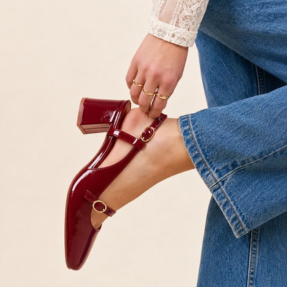 Escarpins Femme en Cuir Verni à Talon Carré Élégant