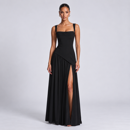 Elegantes langes Kleid mit Schlitz und Schal