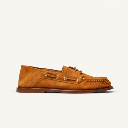 Mocassins Femme en Suède Chocolat à Clous Dorés