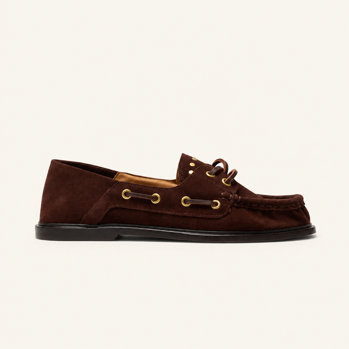 Mocassins Femme en Suède Chocolat à Clous Dorés
