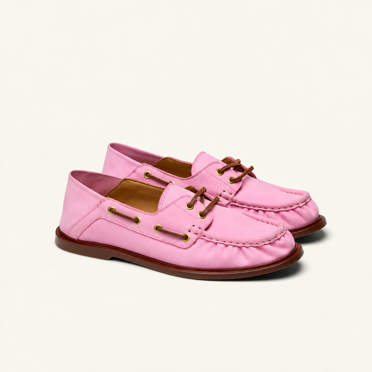 Mocassins Femme en Suède Chocolat à Clous Dorés