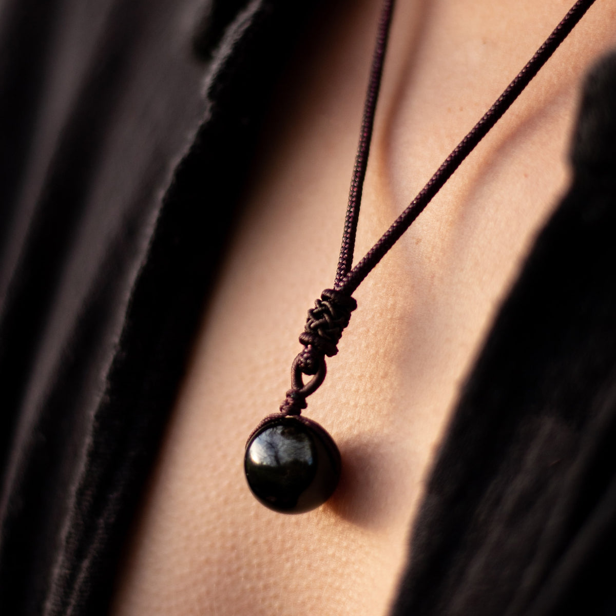 Pendentif "Sphère" en Obsidienne Dorée