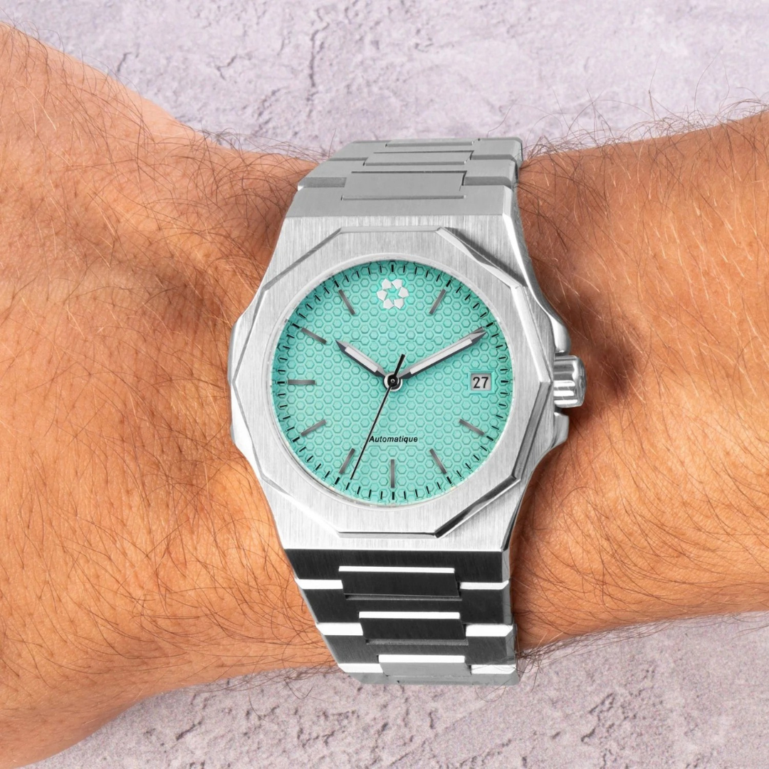 Montre automatique acier turquoise élégante