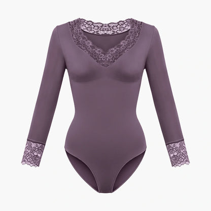 Figurformender Body aus Spitze mit V-Ausschnitt