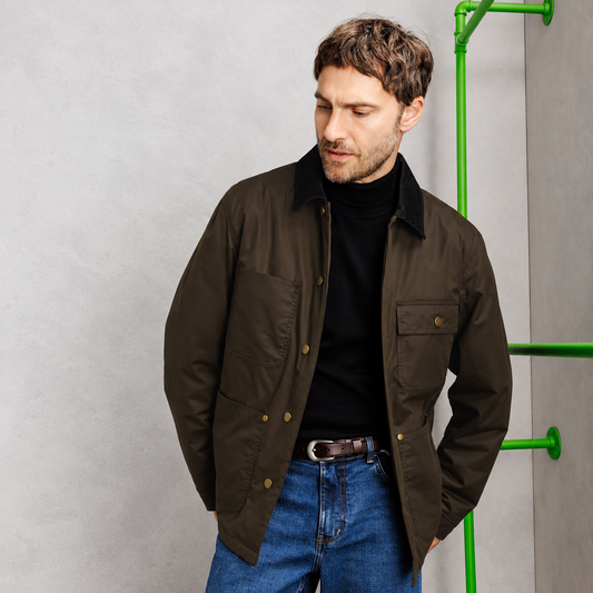 Herrenjacke aus Baumwollsamt in Khaki mit Hemdkragen