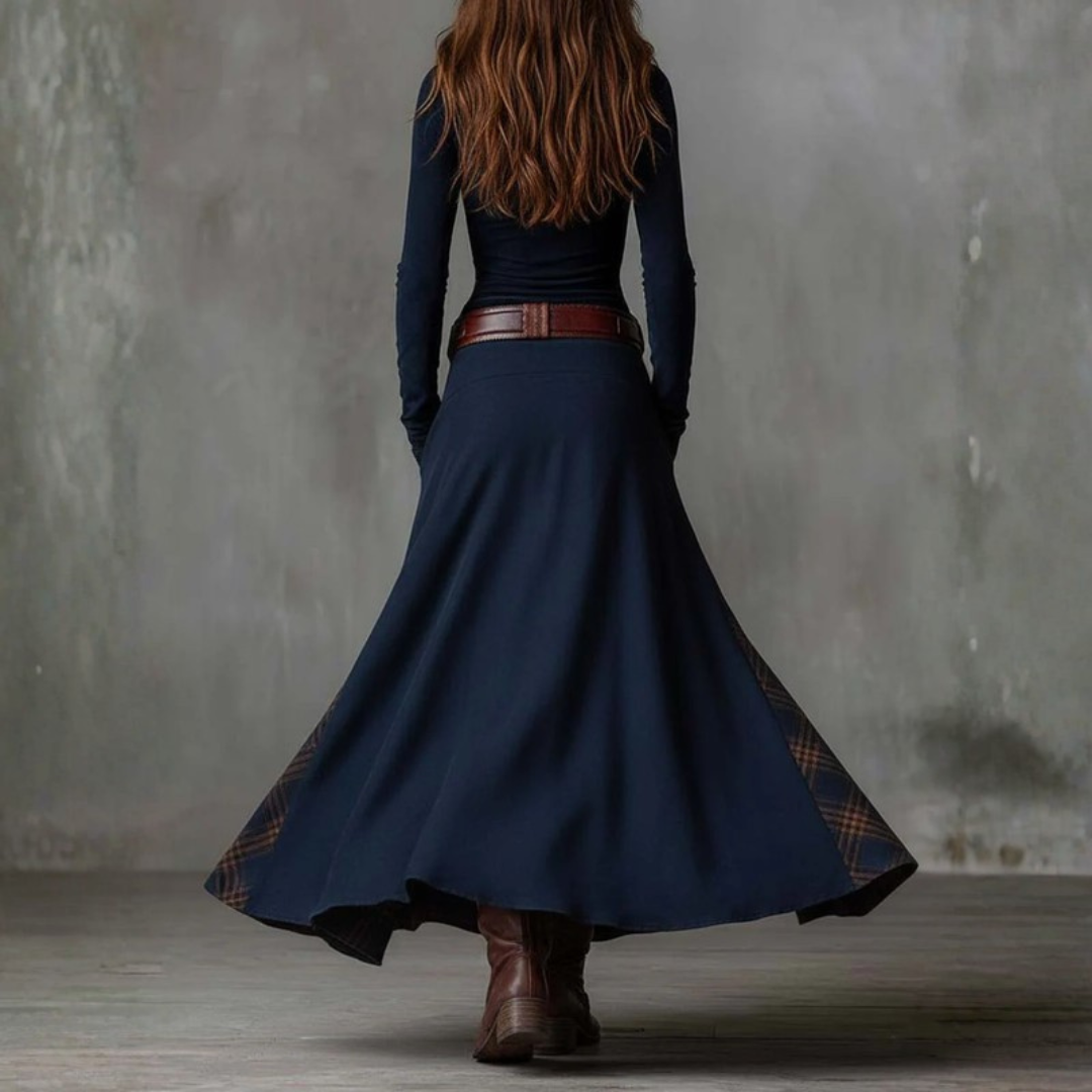 Elegantes langes Kleid mit langen Ärmeln