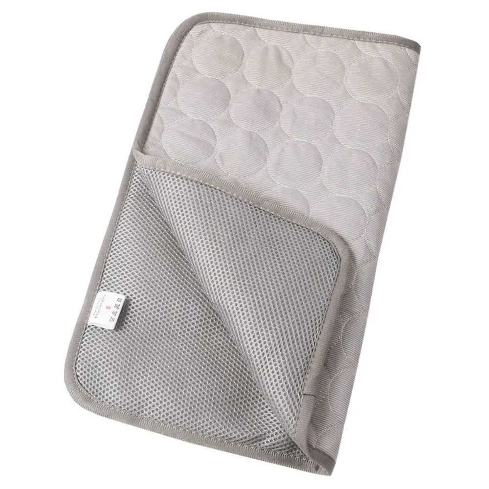Matelas auto-refroidissant pour chien