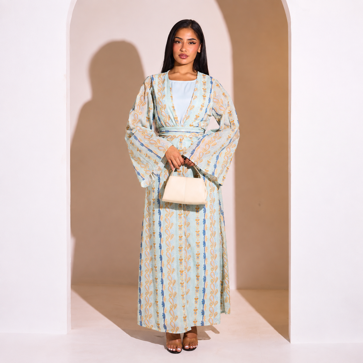 Elegantes Set aus Abaya und Kimono