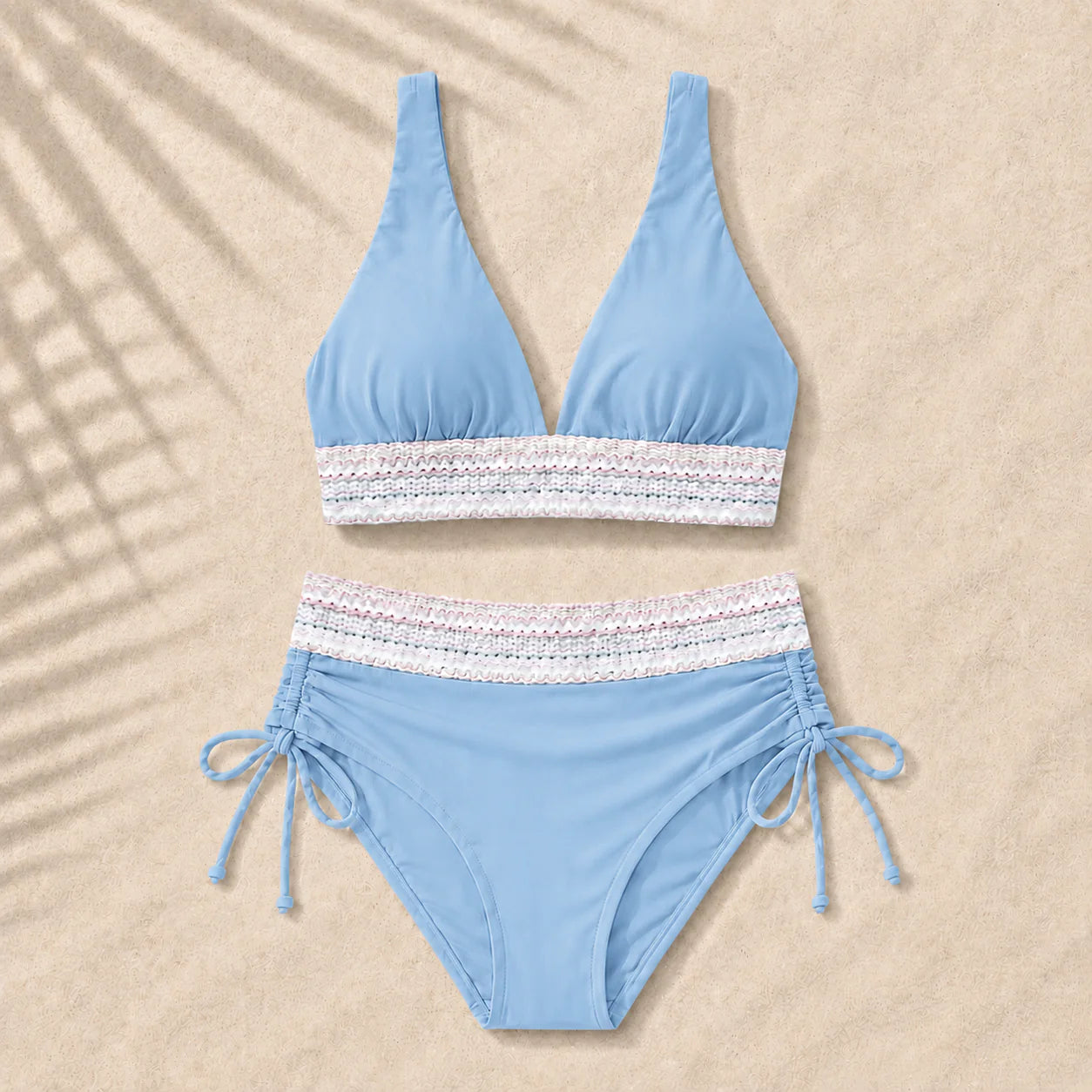 Bikini mit hoher Taille für einen flachen Bauch