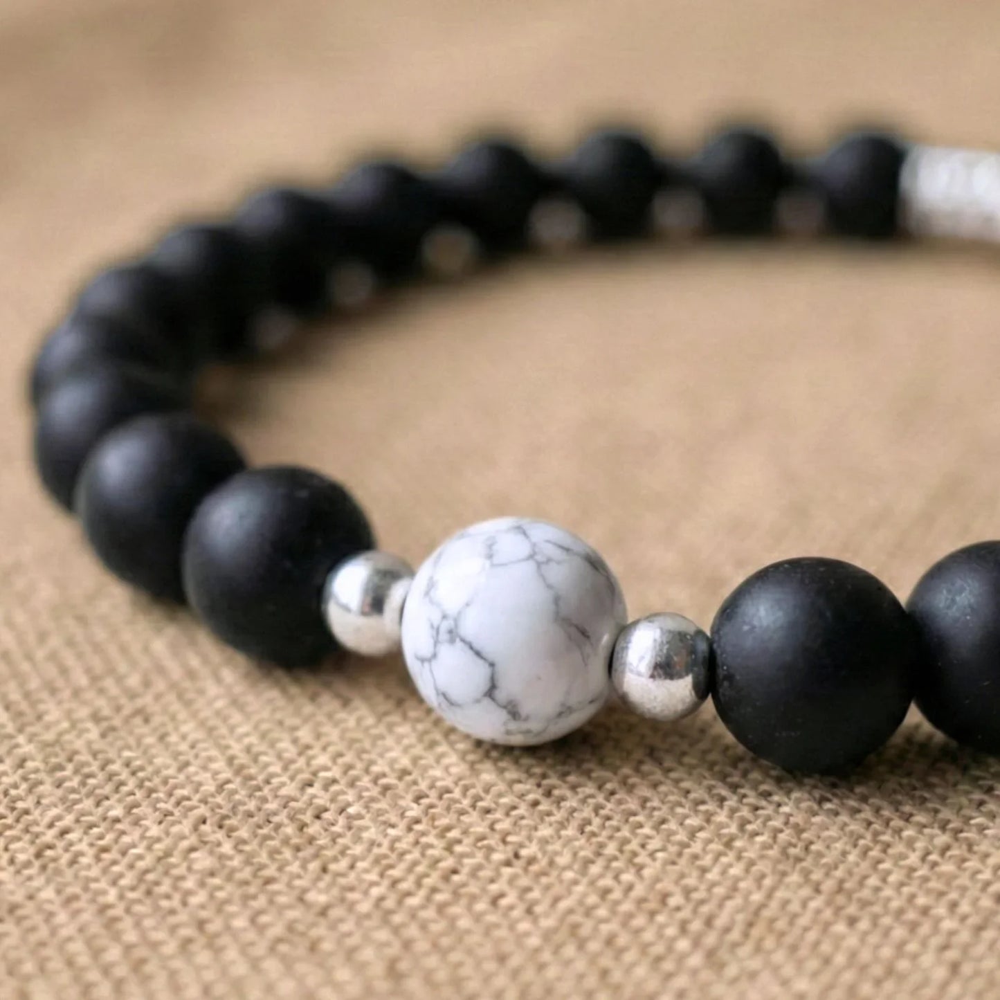 Bracelets Harmonie Howlite & Onyx