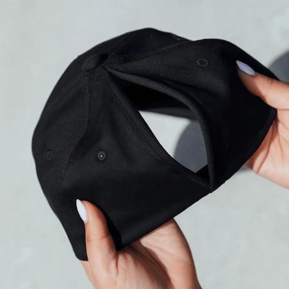 Casquette ajourée – Confort & style pour cheveux attachés