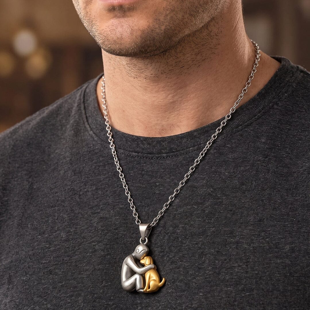 Collier cœur et chien élégant
