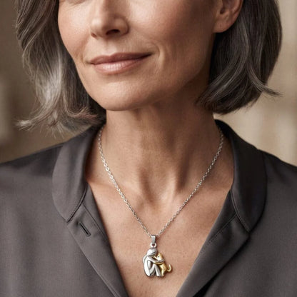 Collier cœur et chien élégant