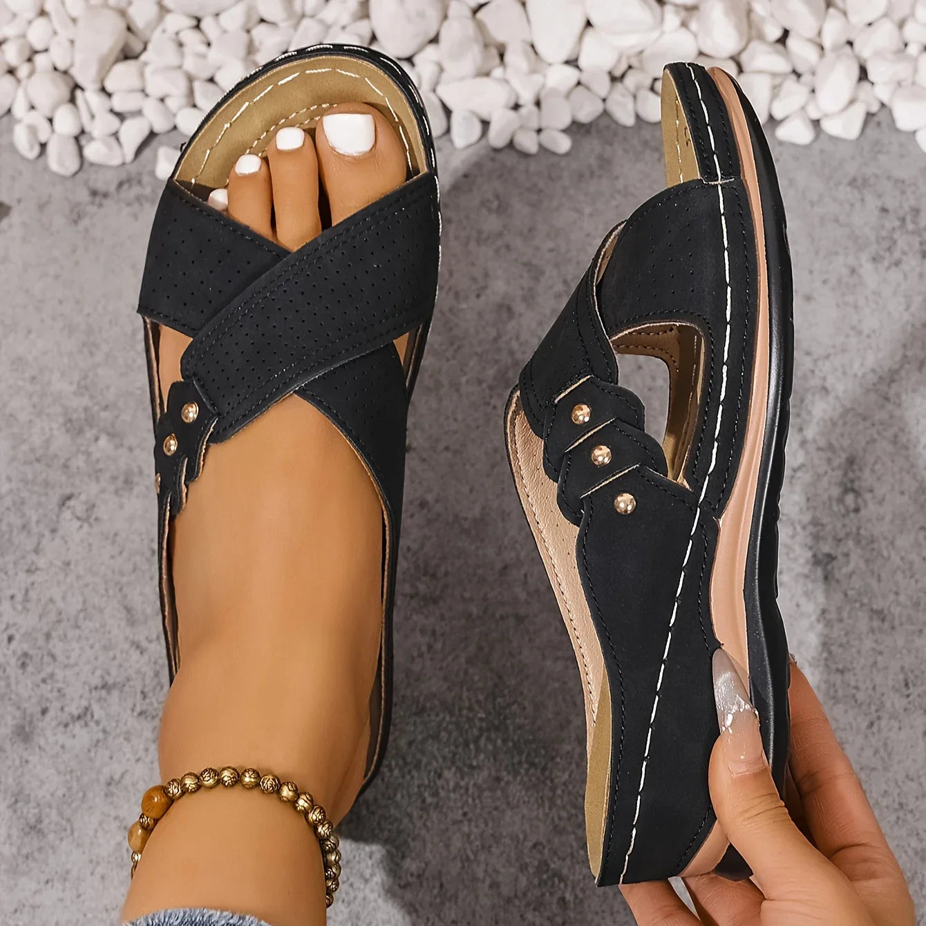 Orthopädische Damen-Sandalen mit Keilabsatz