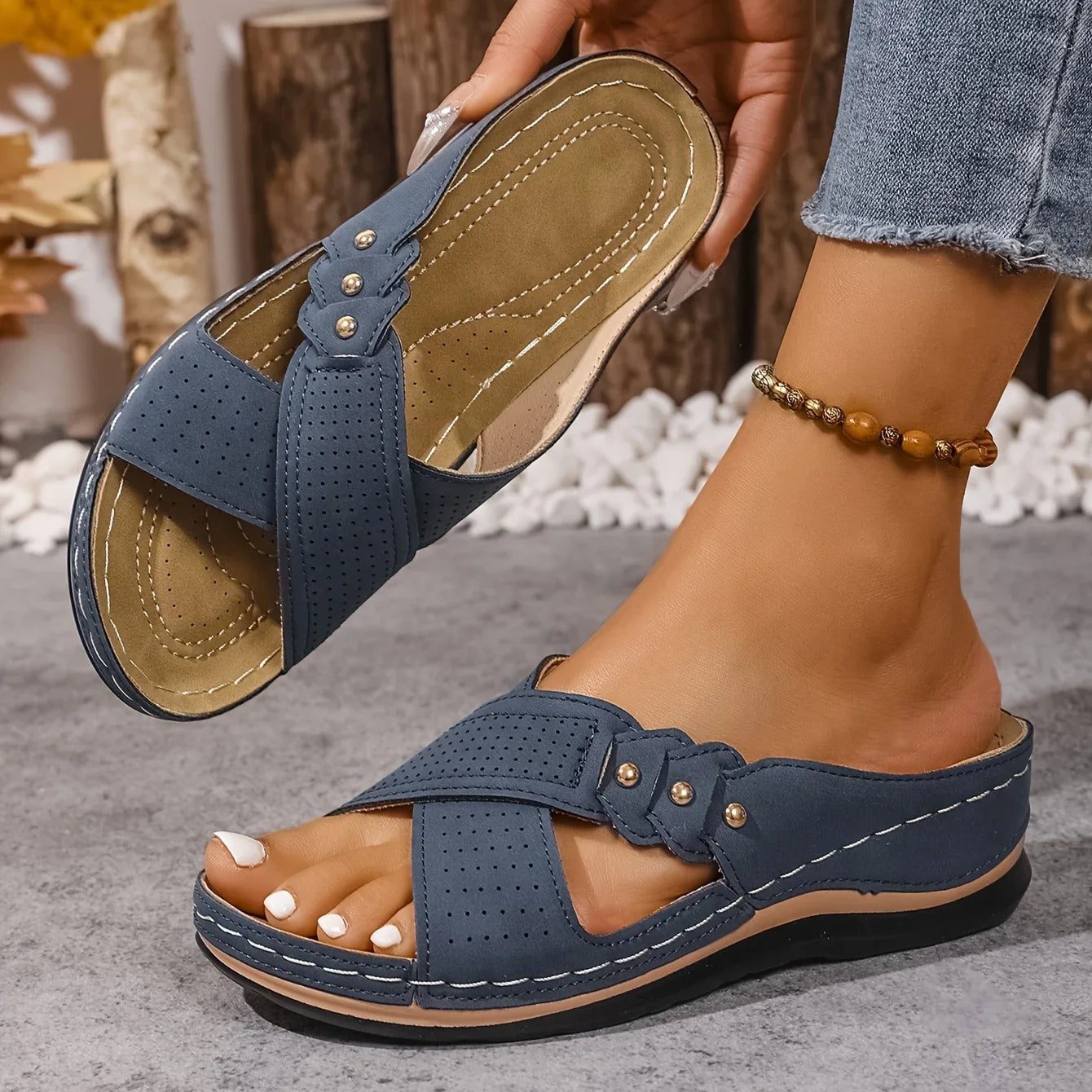 Orthopädische Damen-Sandalen mit Keilabsatz