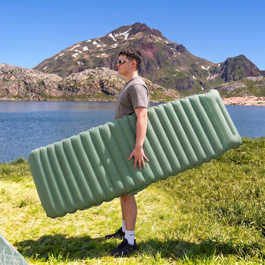 Matelas de camping gonflable compact et confortable