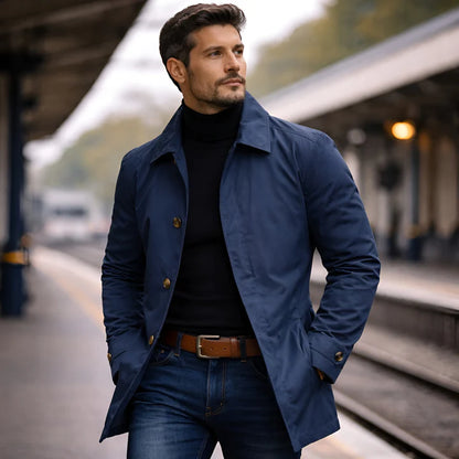 Eleganter und moderner Herrenmantel