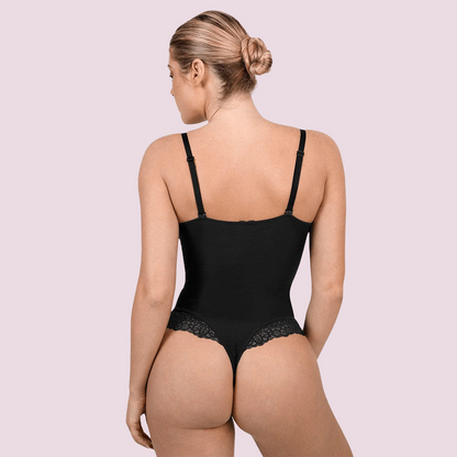 Body gainant dentelle sculptant