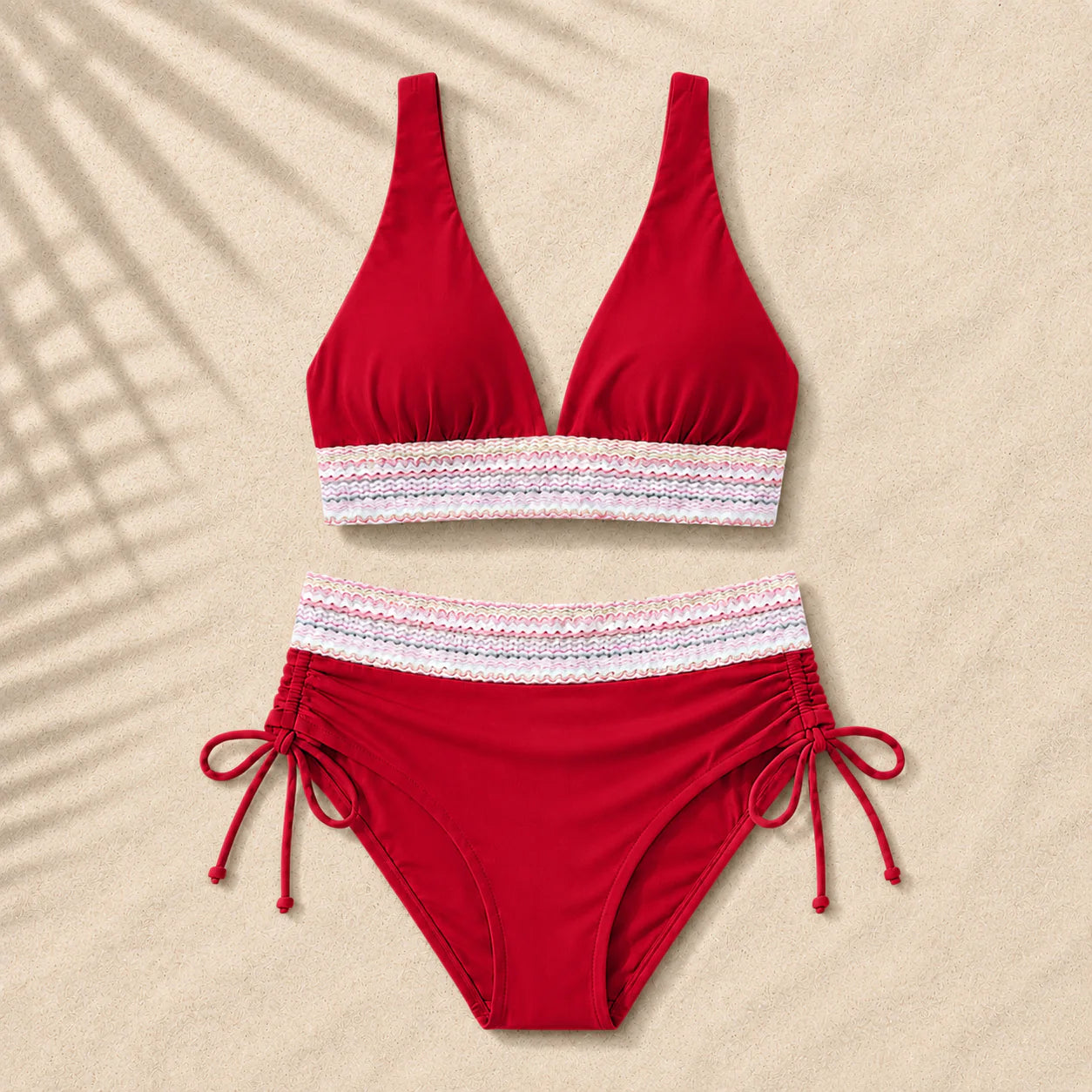 Bikini mit hoher Taille für einen flachen Bauch