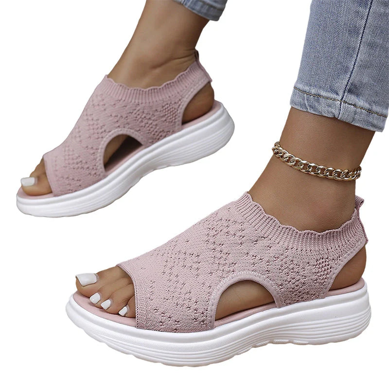 Bequeme Damen-Sandalen mit Keilabsatz aus atmungsaktivem Netzstoff