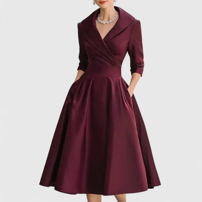 Robe midi élégante avec col croisé