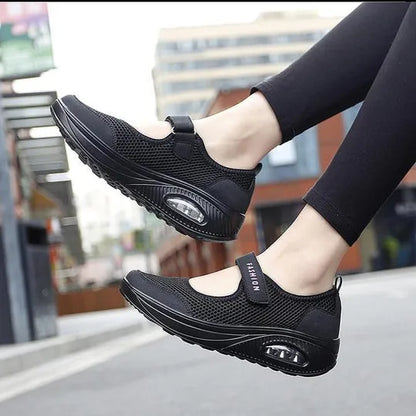 Chaussure-ideale – Bequeme und rutschfeste Damenschuhe