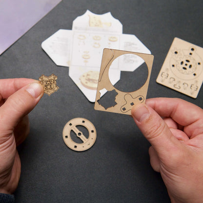 Kreativer Bastel-Adventskalender aus Holz