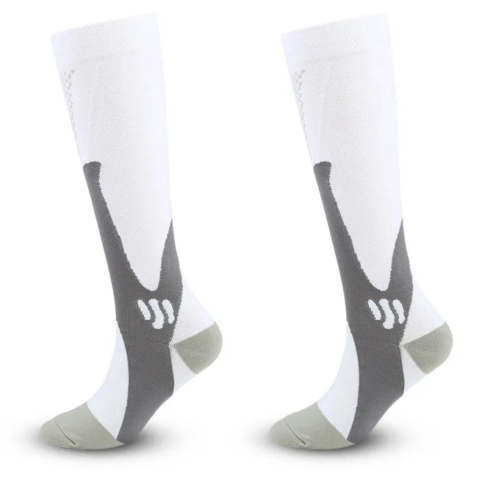 Kompressionsstrümpfe gegen schwere und schmerzende Beine