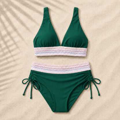 Bikini mit hoher Taille für einen flachen Bauch