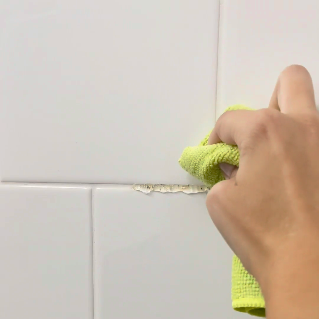 Nettoyant pour joints de carrelage