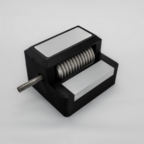 Multifunktionales Werkzeug zum Schärfen von Klingen